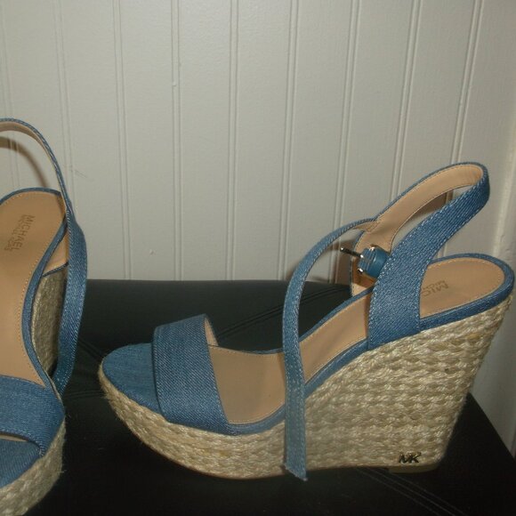 Michael Kors Blue Jean Wedge Sandals Size 6 1/2 - Picture 1 of 10
